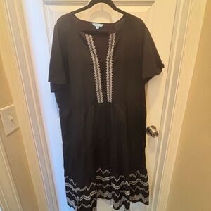 Draper James RSVP Geo Embroidered Black Dress with White Detailing